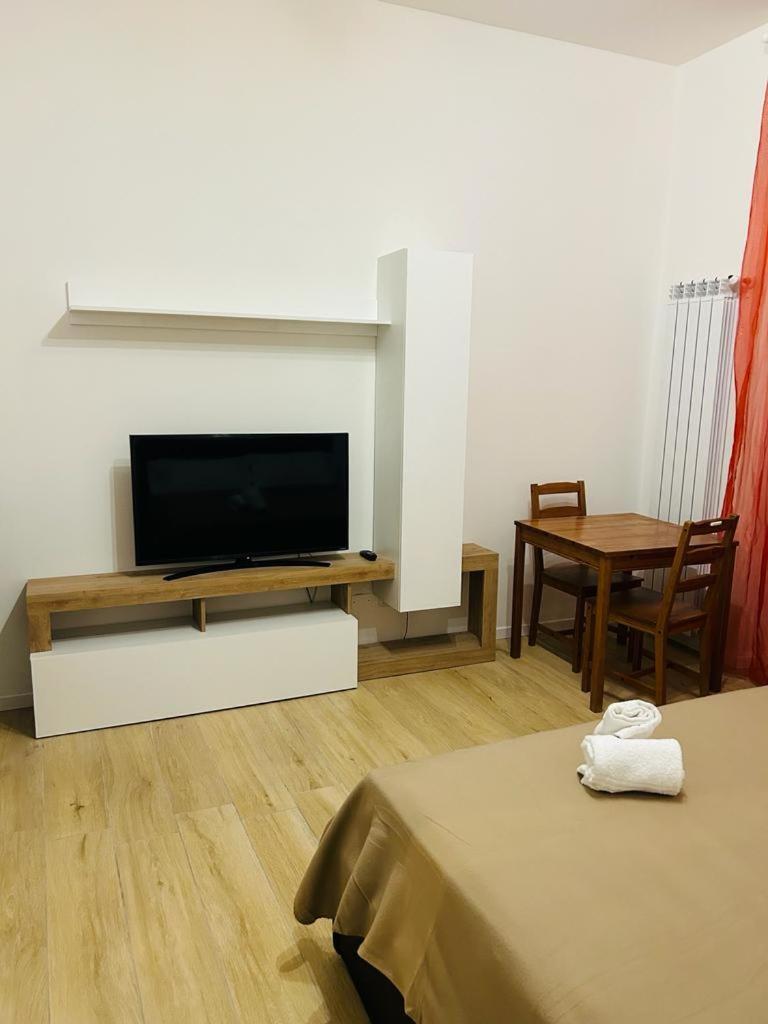 Easy Room Italy Rogoredo Milão Exterior foto